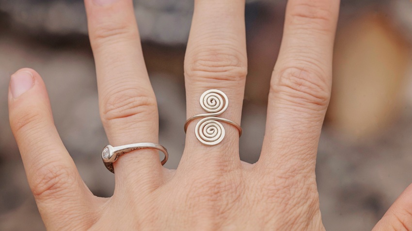 Top idei de cadouri sub 50 lei: inele artizanale sau vintage, pline de farmec