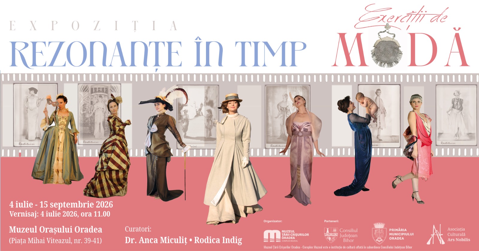 Expoziția "Rezonante în timp" - Exerciții de modă