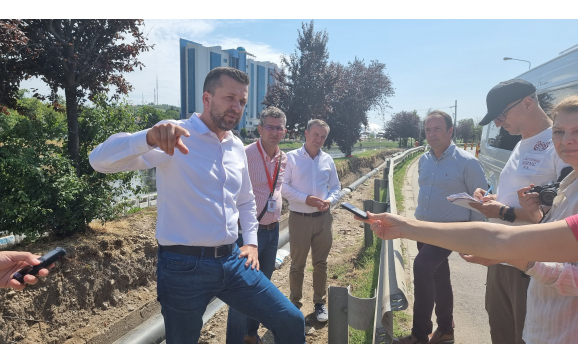 85% din reteaua de termoficare a Oradiei, reabilitata pana la finalul anului. Primarul Florin Birta: lucrarile din etapa a III-a sunt in grafic 85% din reteaua de termoficare a Oradiei, reabilitata pana la finalul anului. Primarul Florin Birta: lucrarile din etapa a III-a sunt in grafic