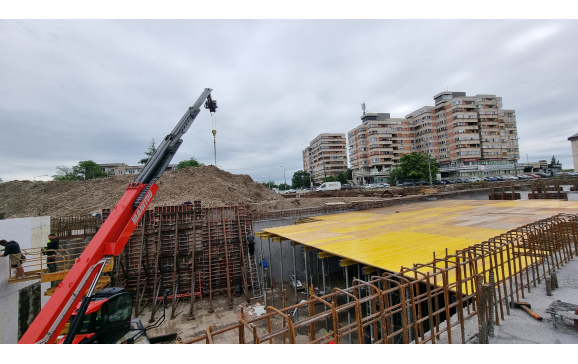 Lucrarile la pasajele din Piata Emanuil Gojdu au ajuns la 50% Lucrarile la pasajele din Piata Emanuil Gojdu au ajuns la 50%
