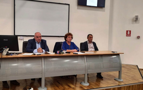Știri Oradea: Centrul de radiologie intervențională, dotat cu un sistem angio CT unic în România, își va începe în curând activitatea la Spitalul Județean Știri Oradea: Centrul de radiologie intervențională, dotat cu un sistem angio CT unic în România, își va începe în curând activitatea la Spitalul Județean