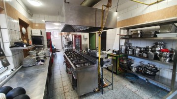 Vand restaurant si pensiune in Baile Felix - 3