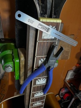 guitarCarePro – Reparații chitare, setup și fretwork Oradea / Marghita - 5