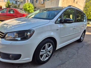 VOLKSWAGEN TOURAN MACH - 2