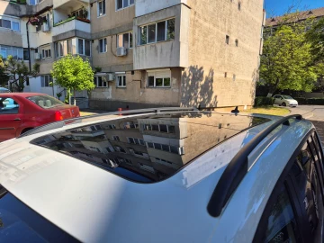 VOLKSWAGEN TOURAN MACH - 5