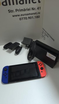 Consola portabila Nintendo Switch, V2, Joy-Con albastru-rosu