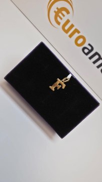 Medalion aur - 3