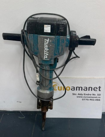 Ciocan demolator Makita HM1810
