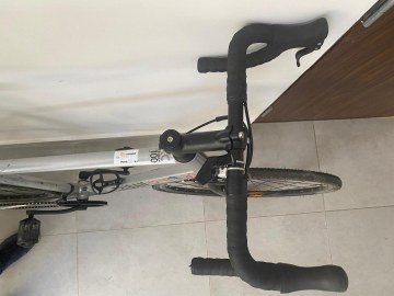 Bicicleta pentru asfalt, Triban RC100, gri, cadru aluminiu, furca otel, 7 viteze - 2