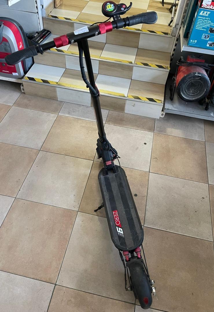 ZERO 9 Electric scooter 40-45 Km Autonomie 48 Km/h