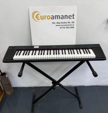Pian Digital Portabil Yamaha NP-12