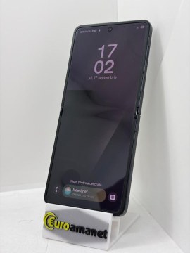 Telefon mobil Samsung Galaxy Z Flip7, 12GB RAM, 256GB, 5G, Jetblack - 2