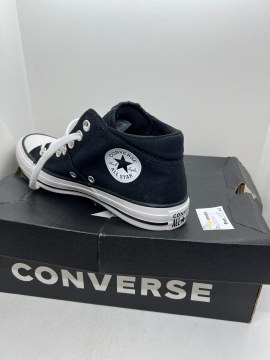 CHUCK TAYLOR ALL STAR - 4