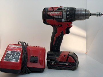 Masina de gaurit cu percutie Milwaukee M18 CBLPD-0X, 60Nm - 1