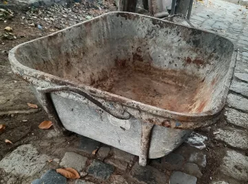 Covata cuva metalica pentru mortat 100 x 70 x 30 cm.