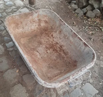 Covata cuva metalica pentru mortat 100 x 70 x 30 cm. - 2