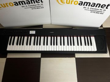 Pian Digital Portabil Yamaha NP-12 - 4