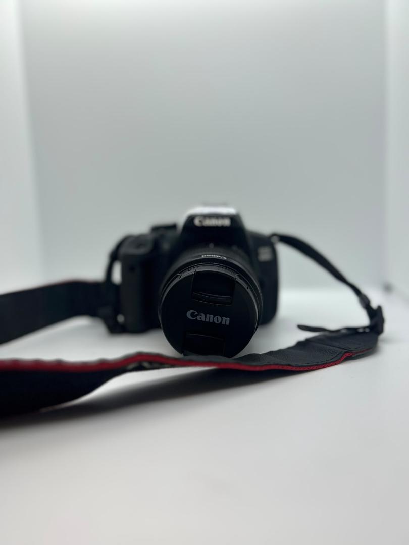Aparat Foto Canon EOS 650D