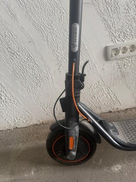 Trotineta Electrica Ninebot KickScooter F40E powered by Segway - 3