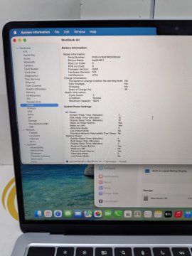 Apple MacBook Air 13'' cu procesor Apple M5,16 gb , 512, 100%bat - 4