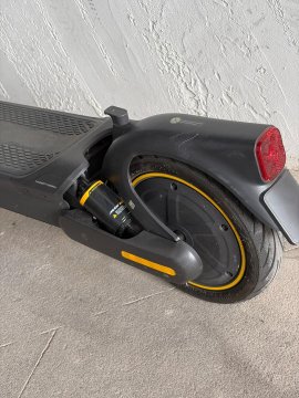 Trotineta electrica Segway-Ninebot Max G2, viteza maxima 20 km/h, autonomie 70 km - 3