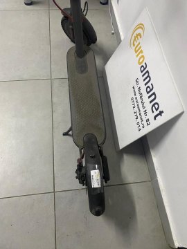 Trotineta electrica XIAOMI Mijia M365, 8.5 inch, pliabila - 2