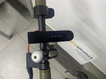 Trotineta electrica XIAOMI Mijia M365, 8.5 inch, pliabila - 4