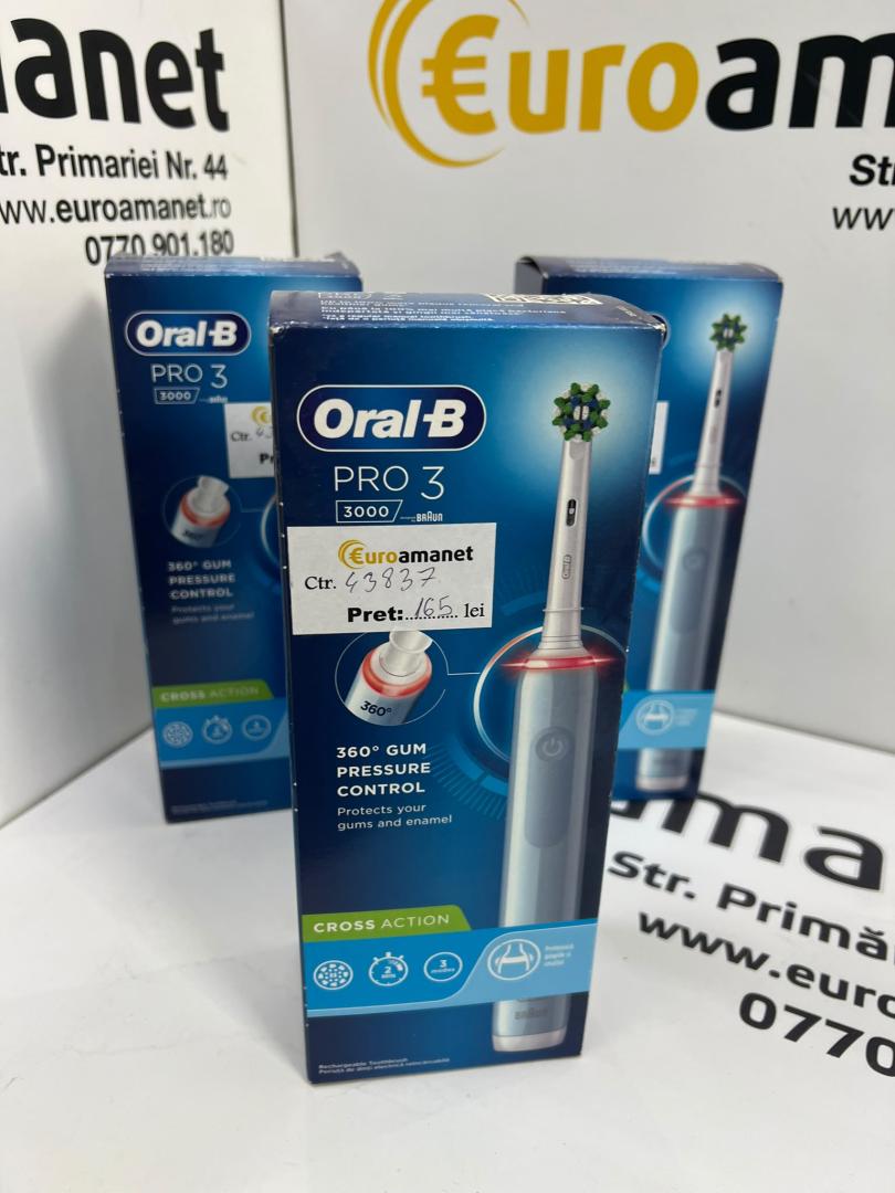 Periuta de dinti electrica Oral-B Pro 3