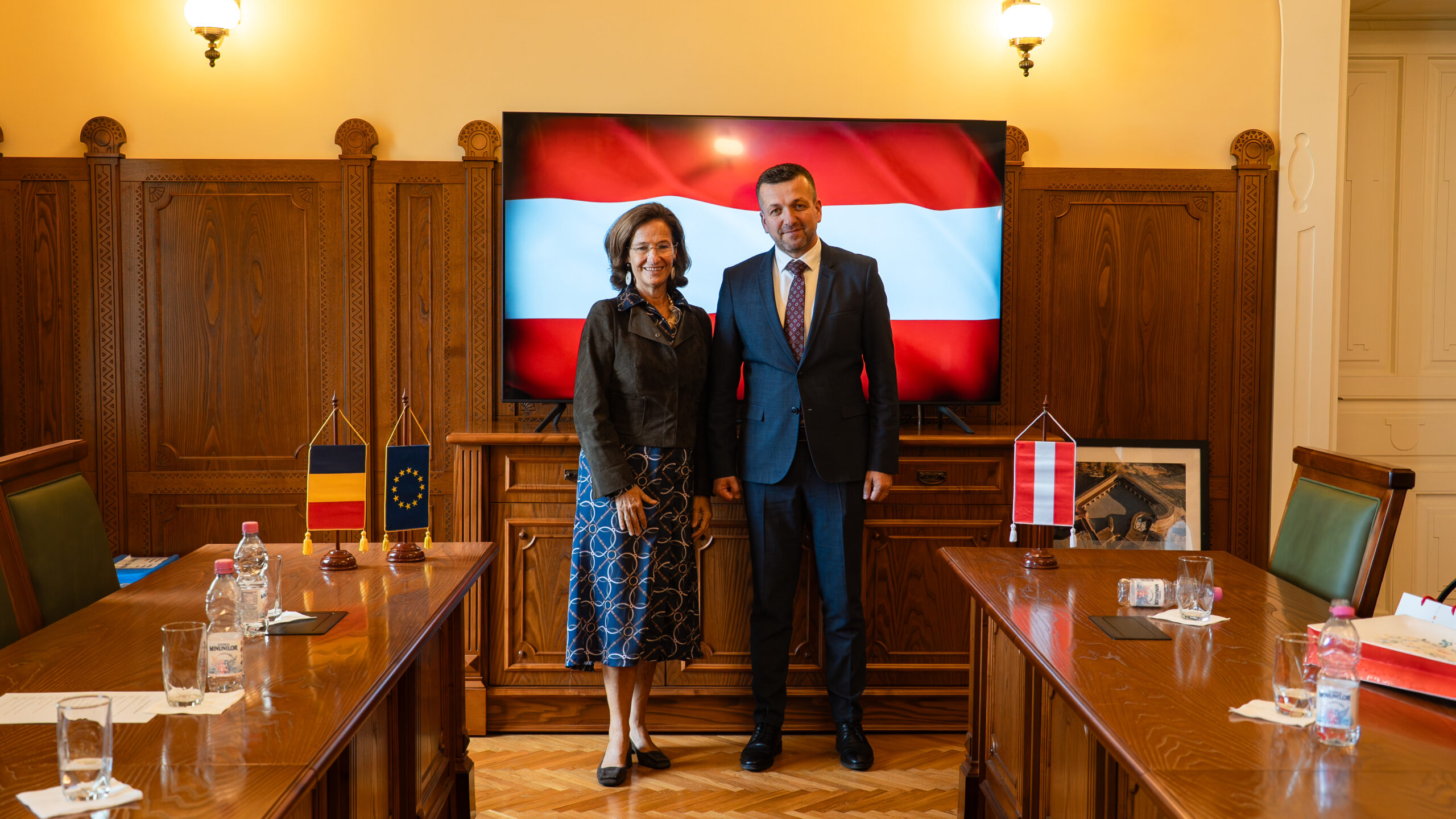 Primarul Florin Birta s-a întâlnit astăzi cu ambasadoarea Austriei în România, Excelența Sa Ulla Krauss-Nussbaumer 